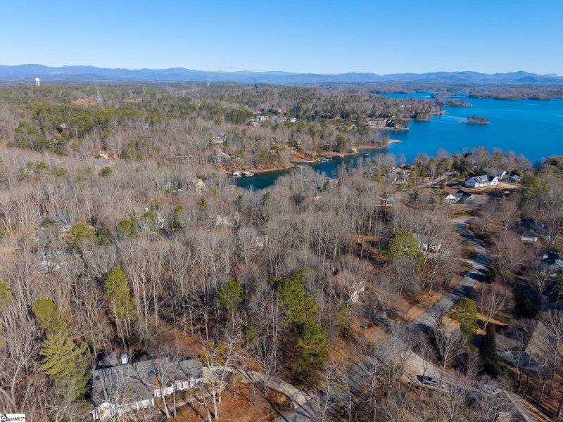 Property image 2 at 119 Beacon Ridge Circle, Salem, SC 29676