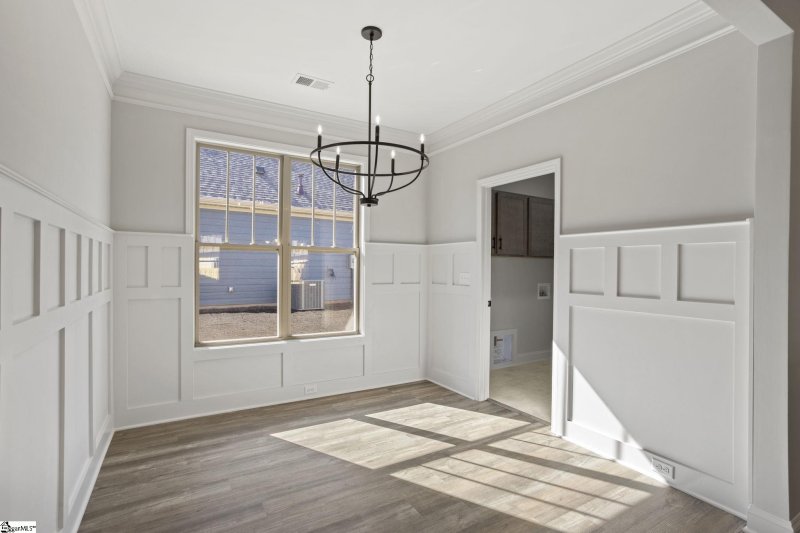 Property image 4 at 100 Ainsworth Street, Greenville, SC 29607