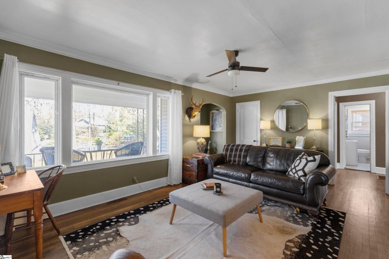 Property image 5 at 14 Wedgewood Drive, Greenville, SC 29609