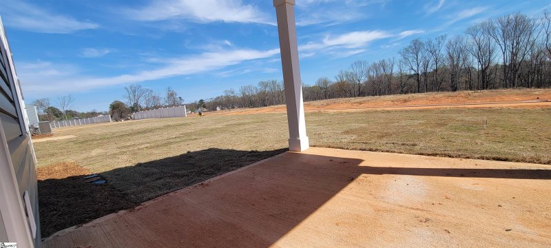 Property image 3 at 6047 Willutuck Drive, Boiling Springs, SC 29316