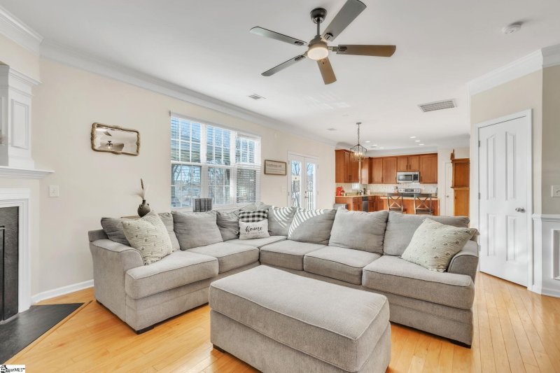 Property image 4 at 9 Blue Slate Court, Greenville, SC 29607