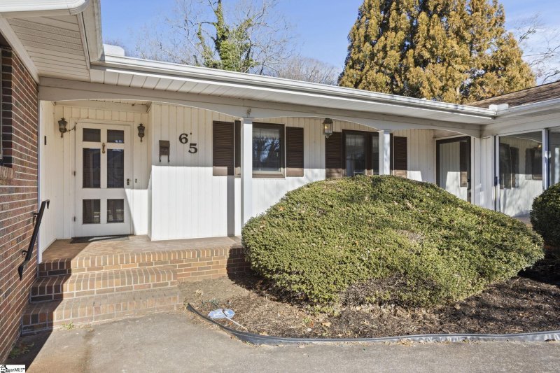 Property image 2 at 65 Lake Forest Drive, Greenville, SC 29609