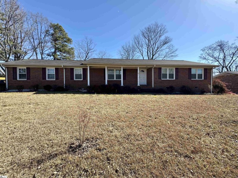 Property image 2 at 116 Waddell Road, Greenville, SC 29609
