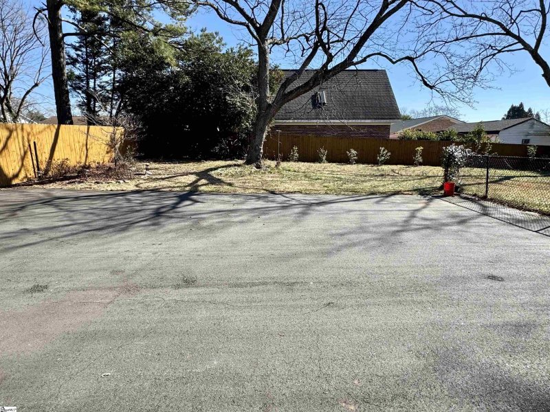 Property image 5 at 116 Waddell Road, Greenville, SC 29609