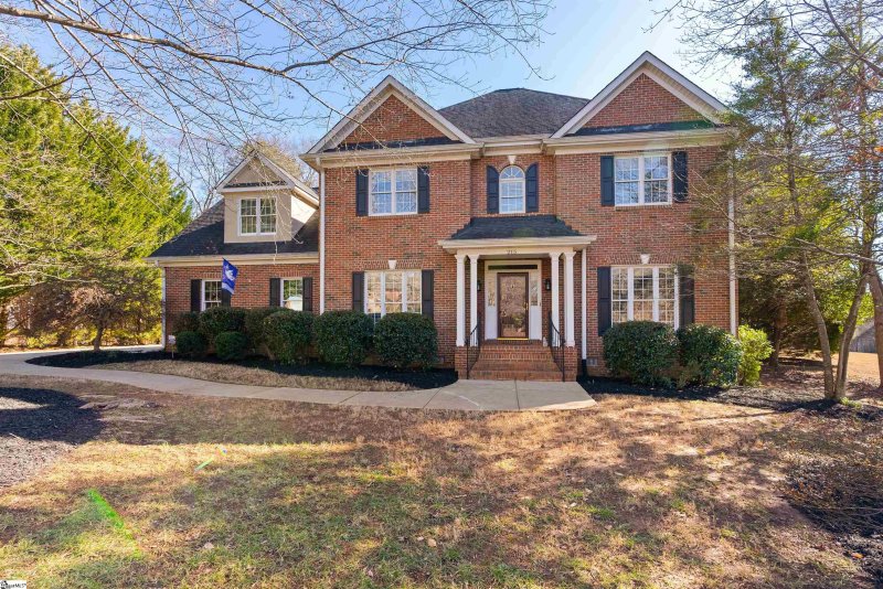 Property image 2 at 215 Antrim Avenue, Moore, SC 29369