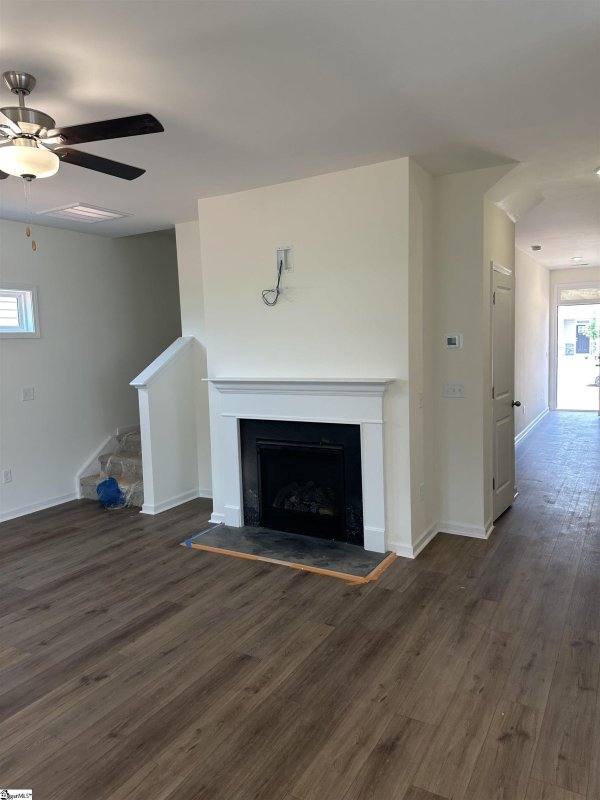 Property image 4 at 203 Brown Circle, Easley, SC 29642