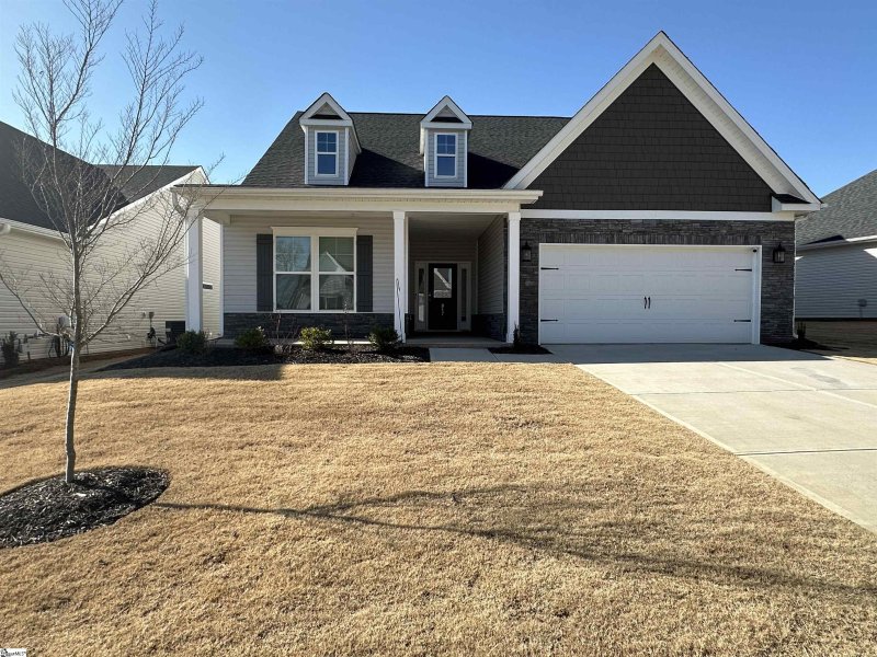Property image 2 at 917 Maple Grove Way, Greer, SC 29651
