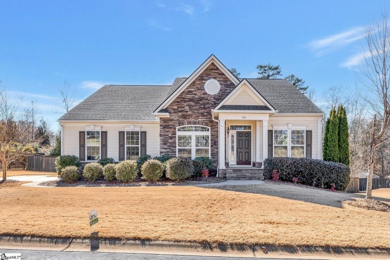 Property image 2 at 231 Princeton Drive, Duncan, SC 29334