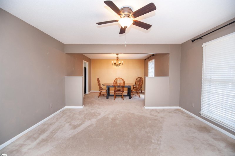 Property image 4 at 902 Sussex Court, Spartanburg, SC 29301