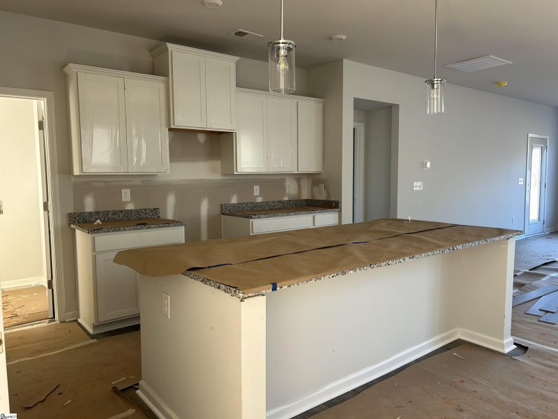 Property image 3 at 615 Poinsett Bridge Way, Greenville, SC 29607