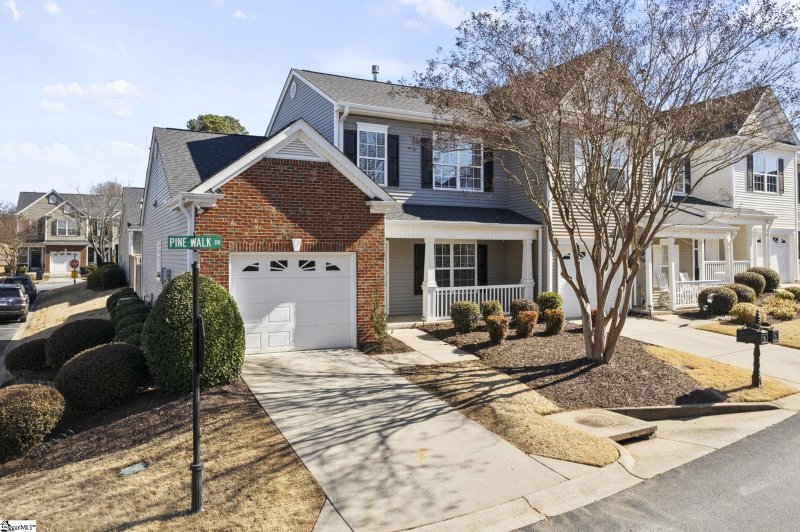 Property image 4 at 101 Pine Walk Drive, Greenville, SC 29615