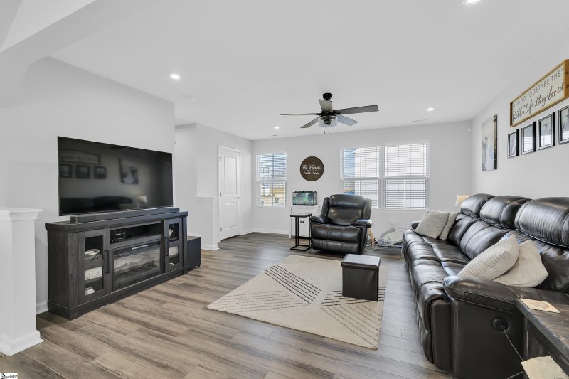 Property image 5 at 304 Brooklane Court, Easley, SC 29642