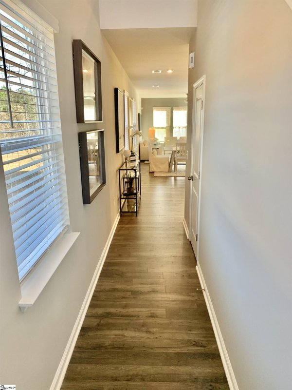 Property image 3 at 2024 Greenwich Court, Spartanburg, SC 29303