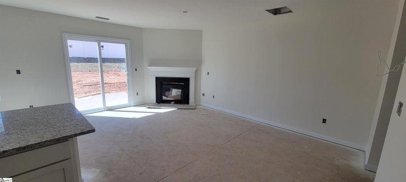 Property image 4 at 6050 Willutuck Drive, Boiling Springs, SC 29316