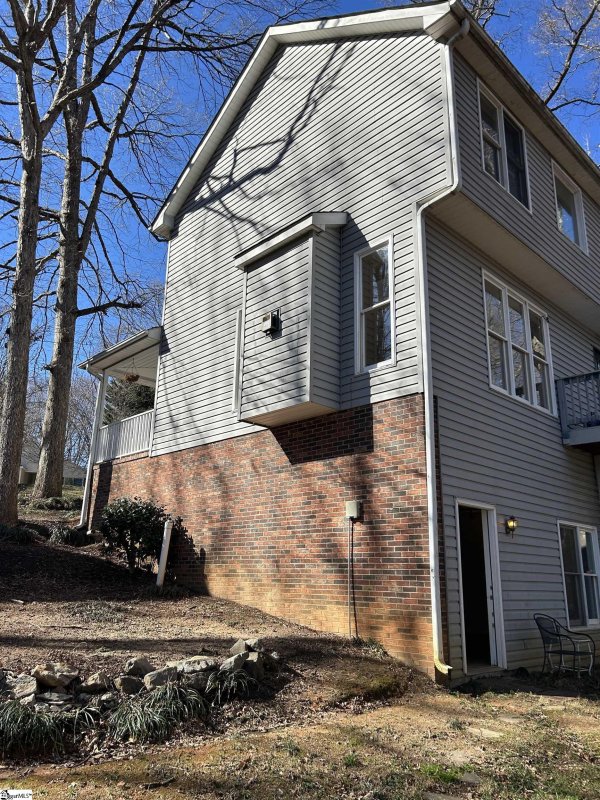 Property image 4 at 406 Junuluska Way, Greenville, SC 29609