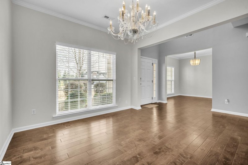 Property image 2 at 6 Lenten Rose Court, Simpsonville, SC 29680