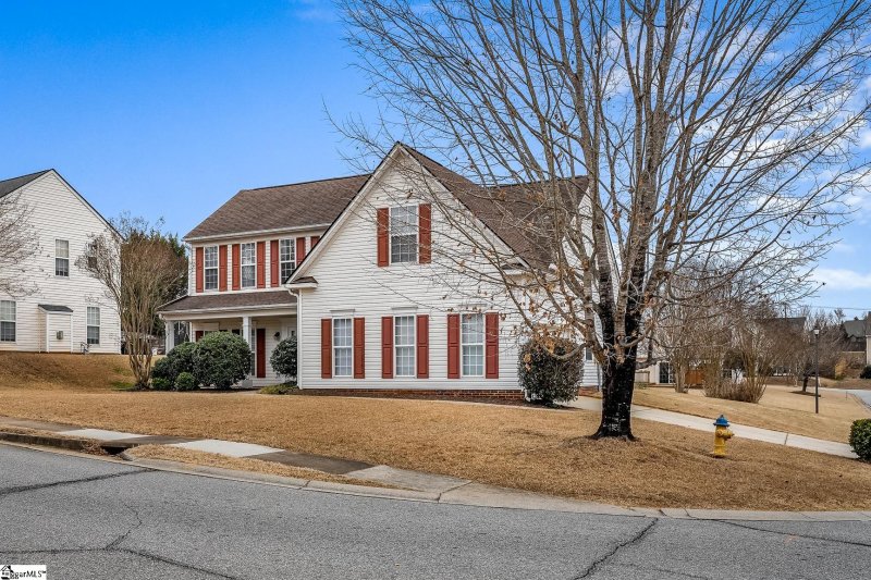 Property image 2 at 9 Montpelier Drive, Greer, SC 29650