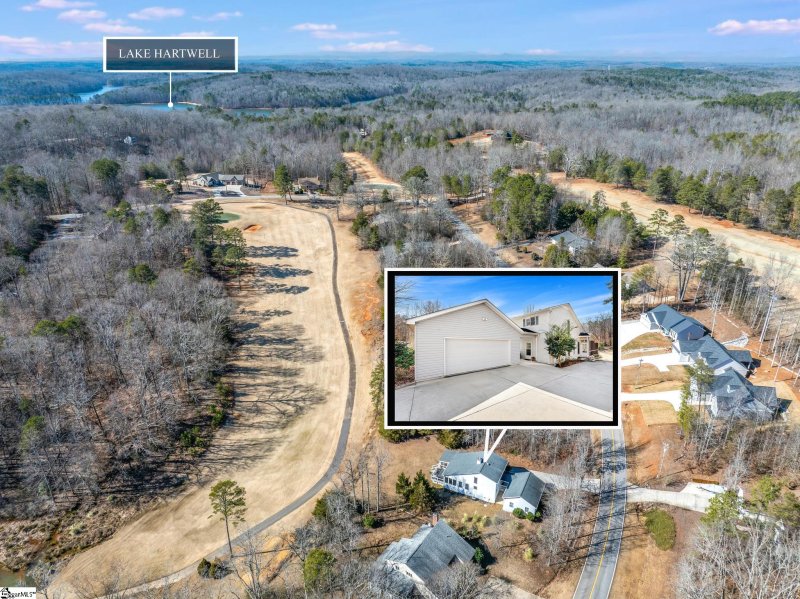 Property image 2 at 331 Chickasaw Drive, Westminster, SC 29693-6406