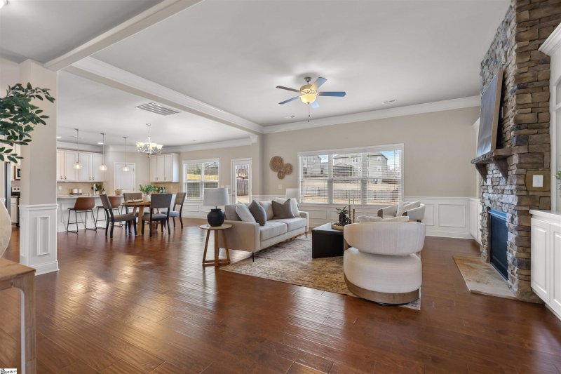 Property image 3 at 23 Knotty Pine Court, Fountain Inn, SC 29644