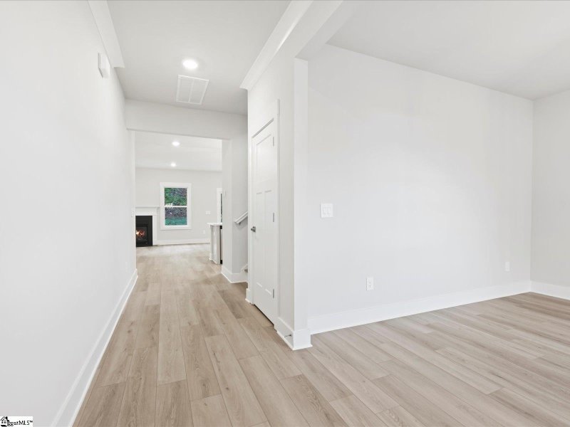 Property image 3 at 119 Willoughby Way, Piedmont, SC 29673