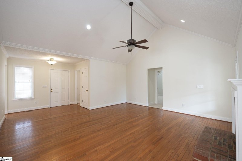 Property image 2 at 117 Saddlemount Lane, Simpsonville, SC 29680