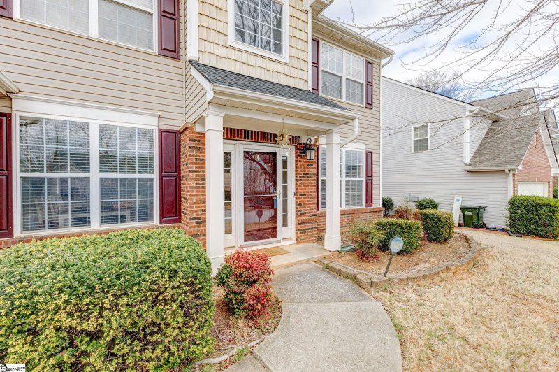 Property image 2 at 303 Tulip Tree Lane, Simpsonville, SC 29680