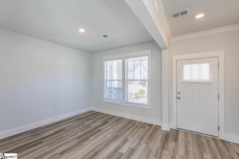 Property image 4 at 101 Shallons Drive, Greenville, SC 29609