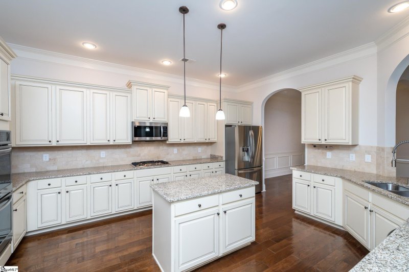 Property image 3 at 204 Foxhill Drive, Simpsonville, SC 29681