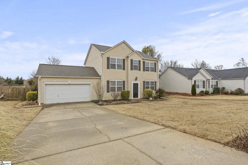 Property image 2 at 206 Peach Grove Place, Mauldin, SC 29662