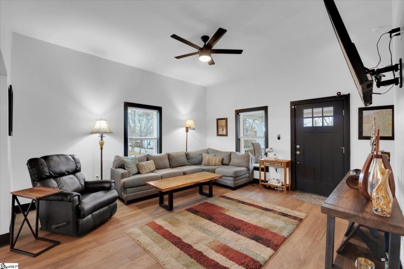 Property image 5 at 101 Garrison Street, Easley, SC 29640