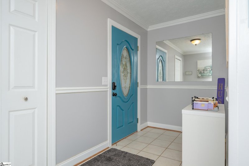 Property image 4 at 314 Berea Forest Circle, Greenville, SC 29617