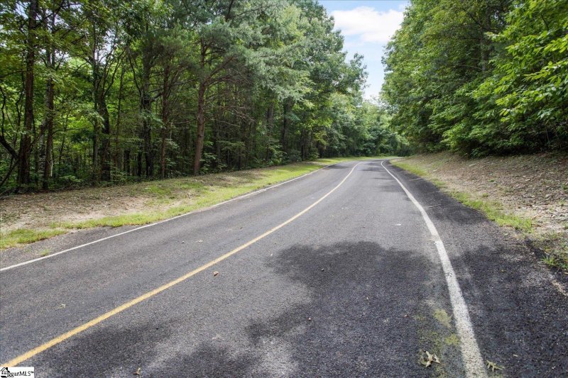 Property image 4 of 234 Craggy Rock Lane in The Cliffs at Glassy, Landrum, SC 29356