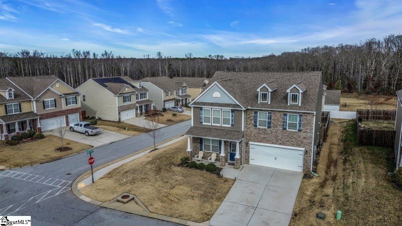 Property image 2 at 756 Liberty Walk Lane, Simpsonville, SC 29681