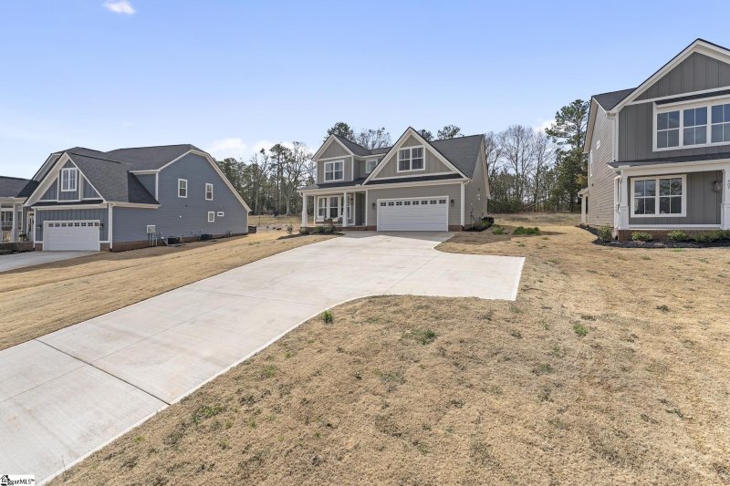 Property image 4 at 305 Summerall Drive, Anderson, SC 29621