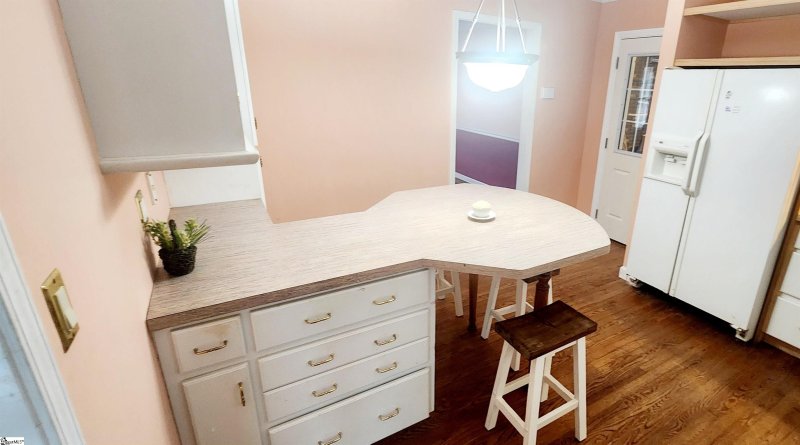 Property image 5 at 101 Iverson Street, Greenville, SC 29615