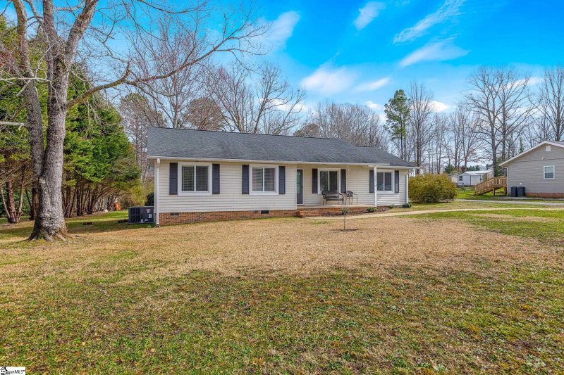 Property image 3 at 527 Piney Trail Road, Liberty, SC 29657