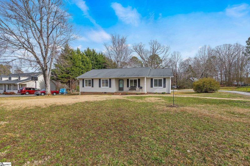 Property image 4 at 527 Piney Trail Road, Liberty, SC 29657