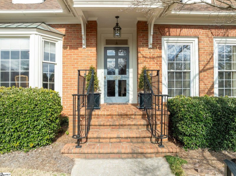Property image 4 at 122 Glenbrooke Way, Greenville, SC 29615