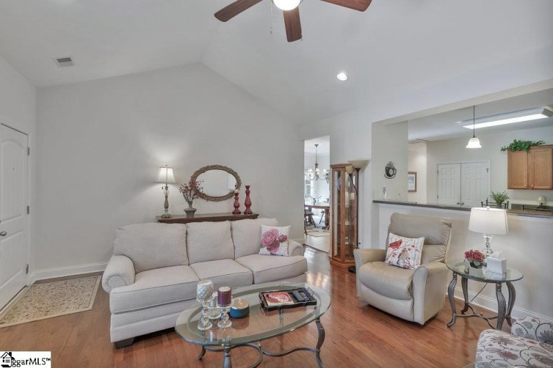 Property image 5 at 43 Hillsborough Drive, Anderson, SC 29621