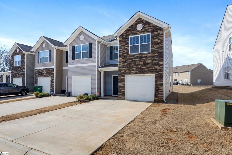 Property image 2 at 1325 Wunder Way, Boiling Springs, SC 29316