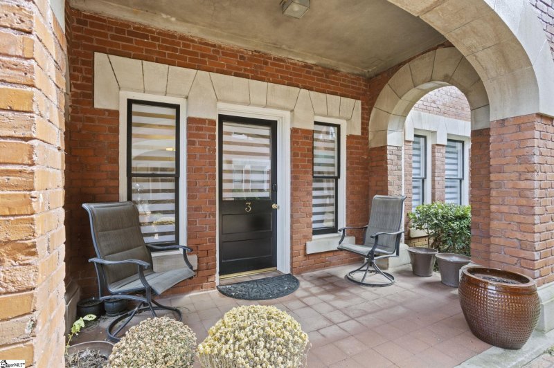 Property image 3 at 400 E Washington Street, Greenville, SC 29601