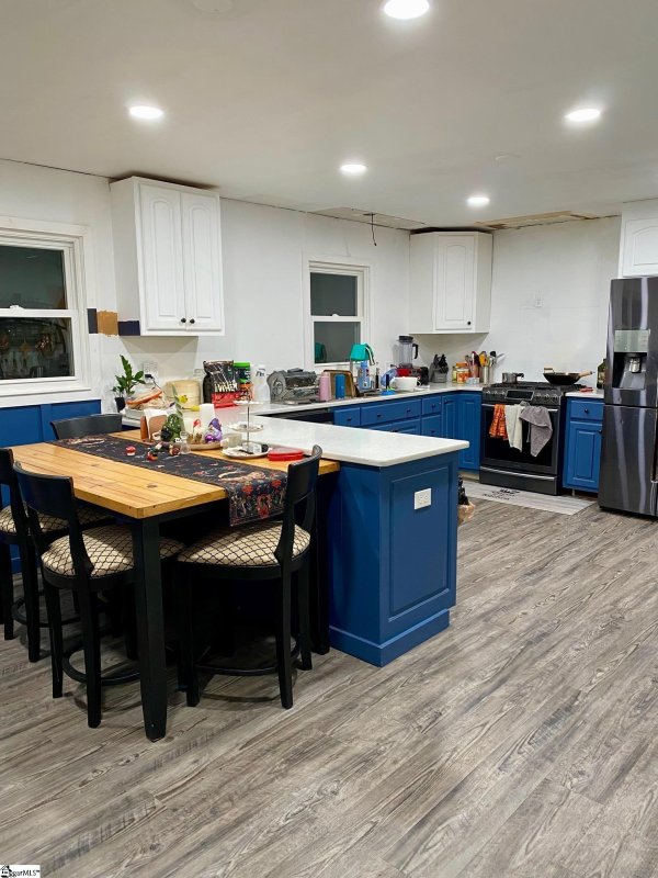 Property image 4 at 100 Ravensworth Road, Taylors, SC 29687