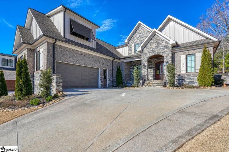 Property image 2 at 126 Chestnut Pond Lane, Simpsonville, SC 29681