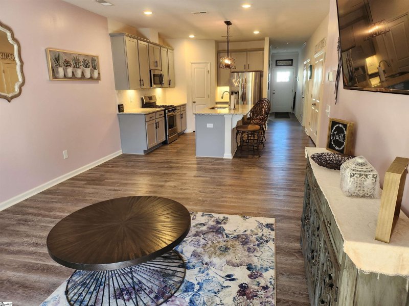 Property image 3 of 120 Aleppo Lane in The Pines, Greer, SC 29651