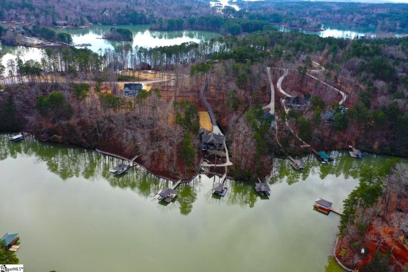 Property image 4 at 1367 Harbor Ridge Road, Seneca, SC 29672