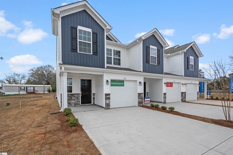 Property image 2 at 612 Curry Court, Spartanburg, SC 29301