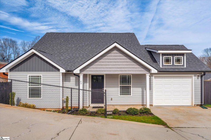 Property image 3 at 45 Pamela Drive, Greenville, SC 29611