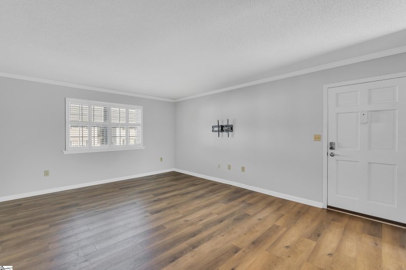 Property image 2 at 925 Cleveland Street, Greenville, SC 29601