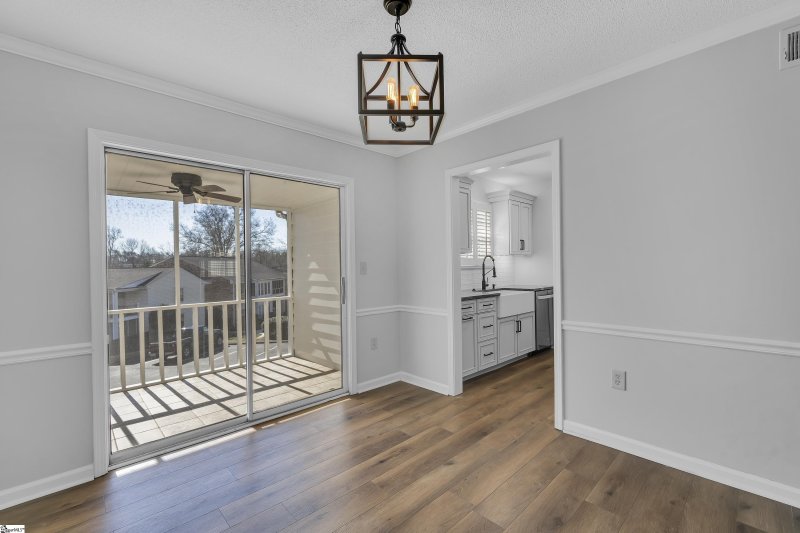 Property image 5 at 925 Cleveland Street, Greenville, SC 29601