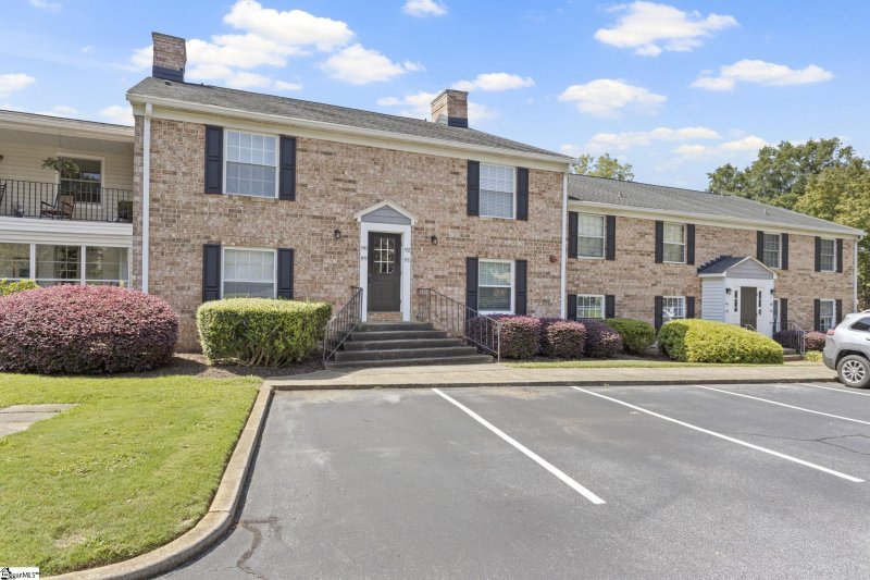 Property image 2 at 925 Cleveland Street, Greenville, SC 29601